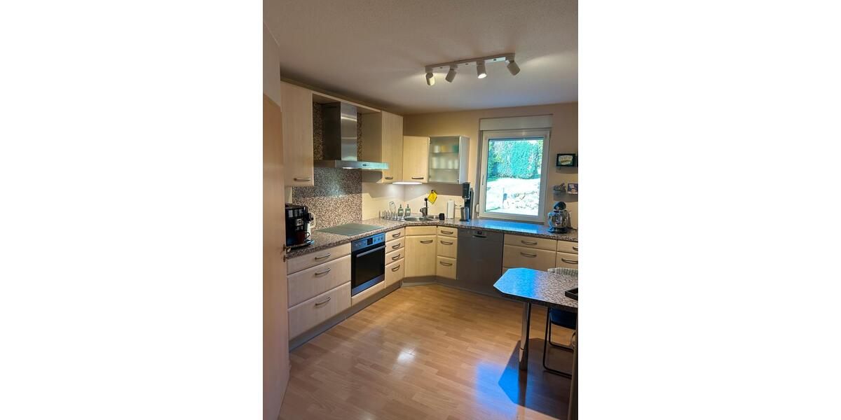 Mehrfamilienhaus, Wohnhaus Ehringshausen - 7 Zimmer, 168 m&sup2;, 335.000&euro; | Angebot:26406531