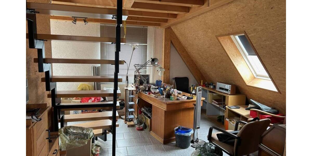 Mehrfamilienhaus, Wohnhaus Wetzlar Dutenhofen - 5 Zimmer, 199 m&sup2;, 260.000&euro; | Angebot:25705331