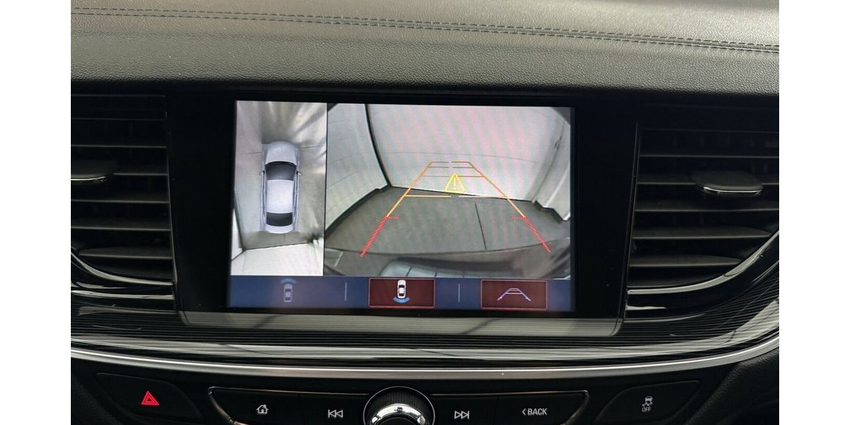 Opel Insignia Exclusive 4x4 FULL LEDER CarPlay Bose 118.400 km 11.900 &euro; Lich 35423