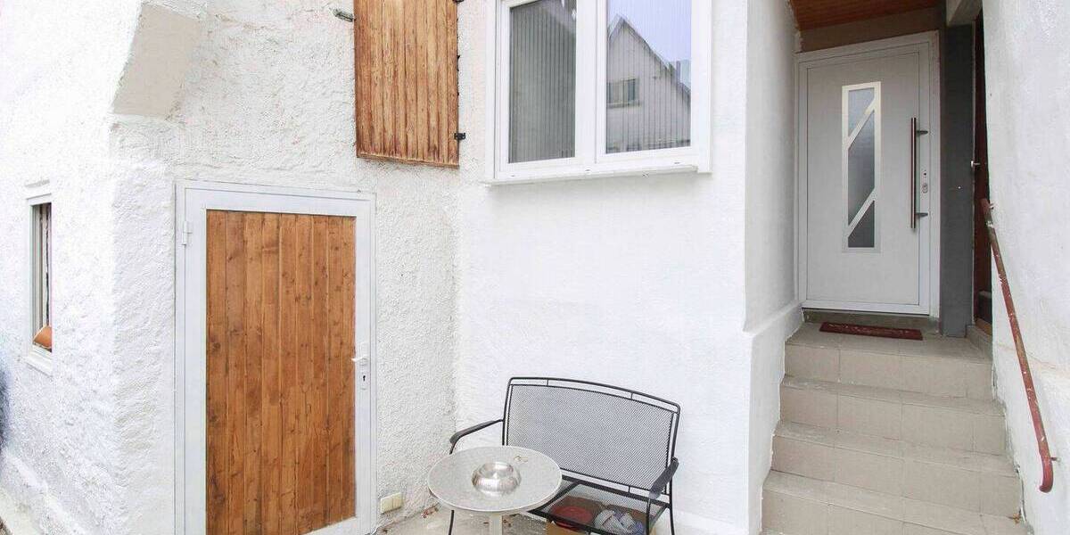 Einfamilienhaus Bad Nauheim Nieder-Mörlen - 5 Zimmer, 103 m&sup2;, 219.000&euro; | Angebot:26727552