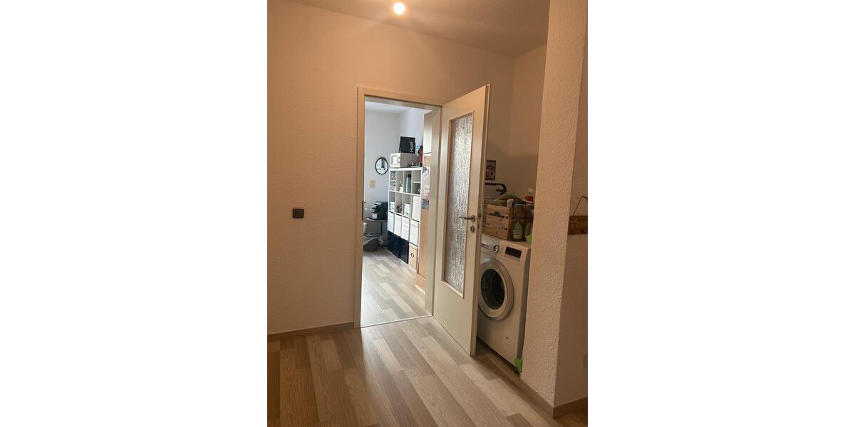 Etagenwohnung Gießen - 2 Zimmer, 70 m&sup2;, 890&euro; | Angebot:26581597
