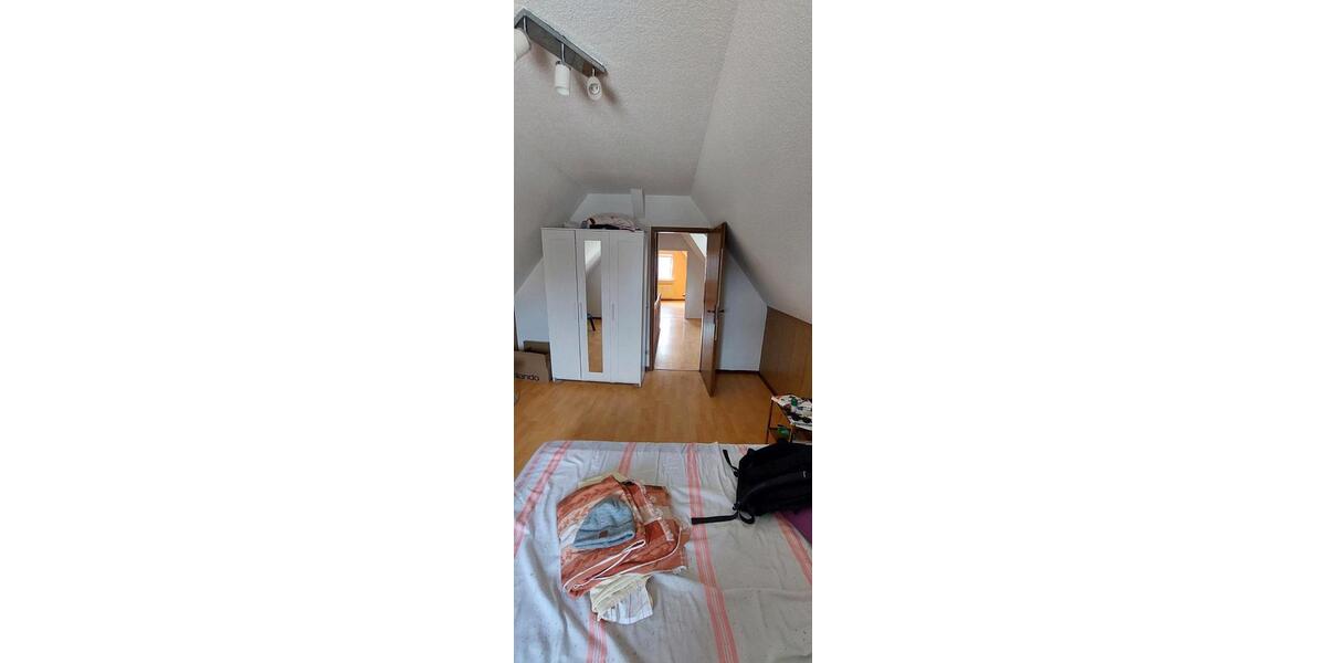Dachgeschoßwohnung Pohlheim - 2 Zimmer, 40 m&sup2;, 590&euro; | Angebot:25854970