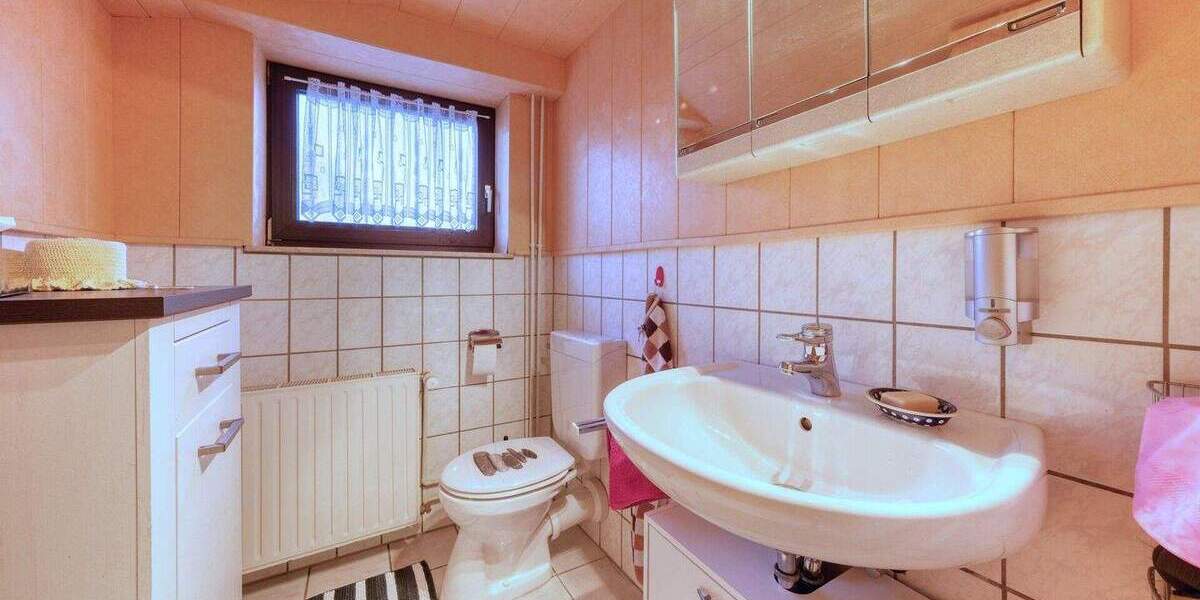 Einfamilienhaus Wettenberg / Krofdorf-Gleiberg Krofdorf-Gleiberg - 6 Zimmer, 159 m&sup2;, 539.000&euro; | Angebot:25746147