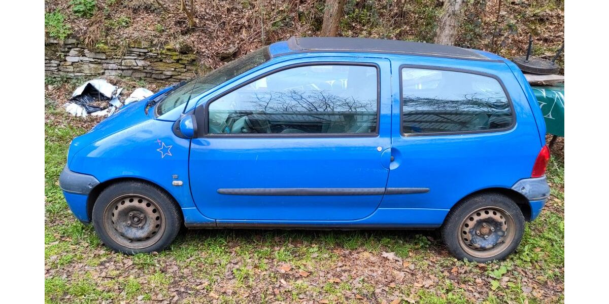Renault Twingo 112.712 km 950 &euro; Weilrod - Emmershausen 61276