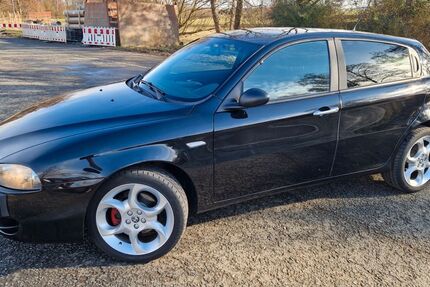 Alfa Romeo 147 150.800 km 3.998 &euro; Butzbach 35510