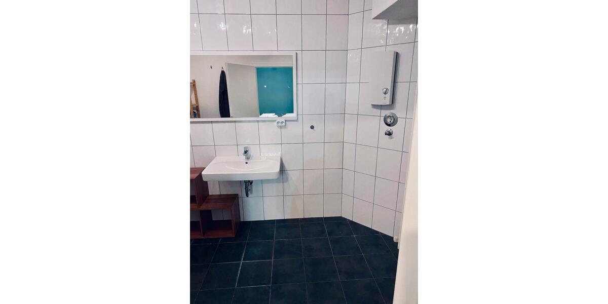 Etagenwohnung Gießen - 1 Zimmer, 150 m&sup2;, 2.650&euro; | Angebot:24300688