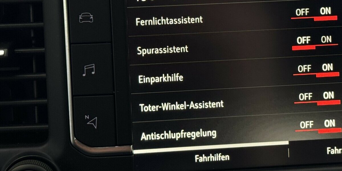 Opel Zafira Life -e Selection M 75kWh 9 Sitzer CAM 29.800 km 31.990 &euro; Lich 35423