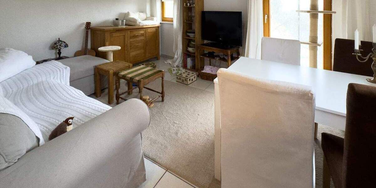 Bauernhaus, Landhaus Runkel Eschenau - 7 Zimmer, 184 m&sup2;, 210.000&euro; | Angebot:25708017