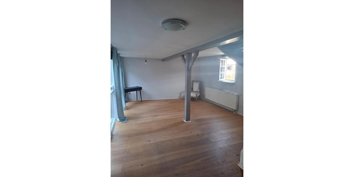 Einfamilienhaus Runkel - 7 Zimmer, 210 m&sup2;, 289.000&euro; | Angebot:25258962