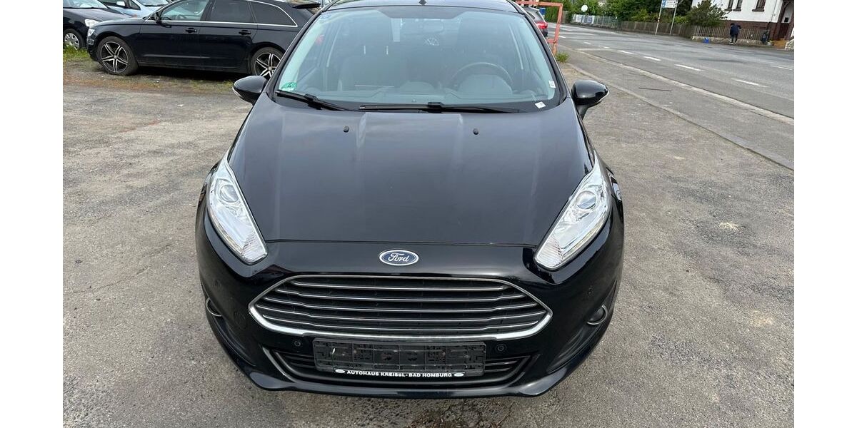 Ford Fiesta 153.000 km 6.300 &euro; Hungen 35410