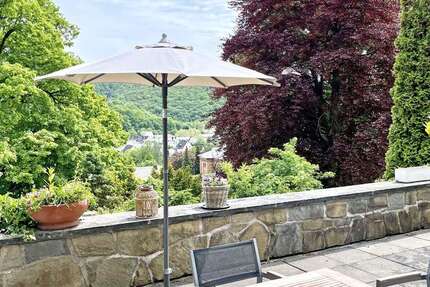 Haus Wetzlar - 5.5 Zimmer, 264 m&sup2;, 575.000&euro; | Angebot:26731504