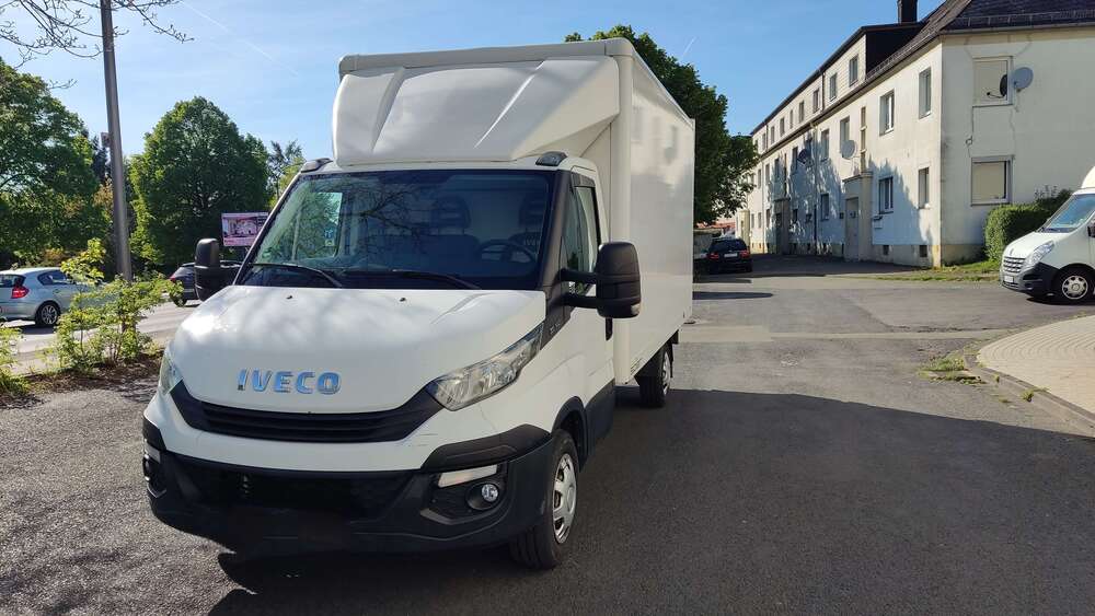 IVECO Daily 275.000 km 15.000 &euro; Wetzlar 35578