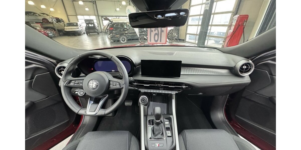 Alfa Romeo Tonale 1.6 VGT-D Sprint ACC Sitzheizung 12.000 km 23.285 &euro; Lich 35423