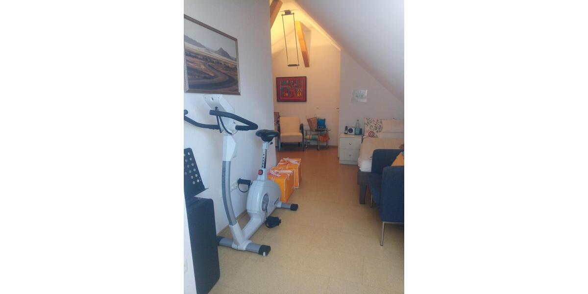 Dachgeschoßwohnung Runkel - 3 Zimmer, 105 m&sup2;, 1.365&euro; | Angebot:26041308