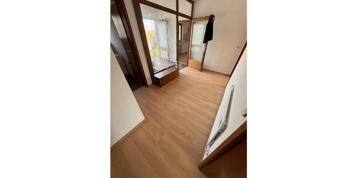 Mehrfamilienhaus, Wohnhaus Wetzlar Nauborn - 8 Zimmer, 219 m&sup2;, 550.000&euro; | Angebot:27056521