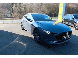 Mazda 3 Lim. 5-trg. Selection M-Hybrid 29.650 km 21.990 &euro; Bad Endbach 35080