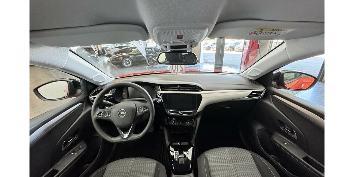 Opel Corsa e Edition 1.Hand 50 kWh Carplay Tempomat 13.400 km 14.620 &euro; Lich 35423