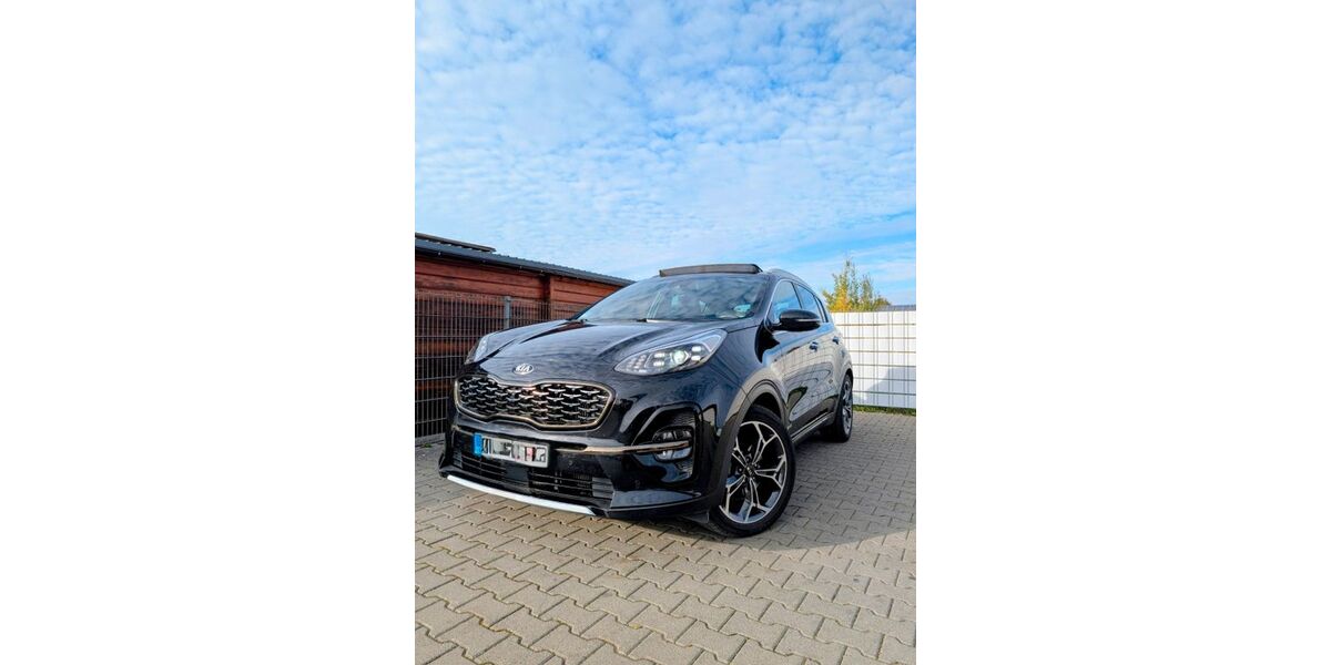 Kia Sportage 92.000 km 17.700 &euro; Lollar 35457