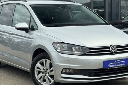 VW Touran 160.201 km 19.999 &euro; Lollar 35457