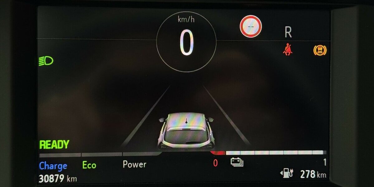 Opel Corsa e Edition 1.Hand 50 kWh Carplay Tempomat 30.900 km 14.220 &euro; Lich 35423