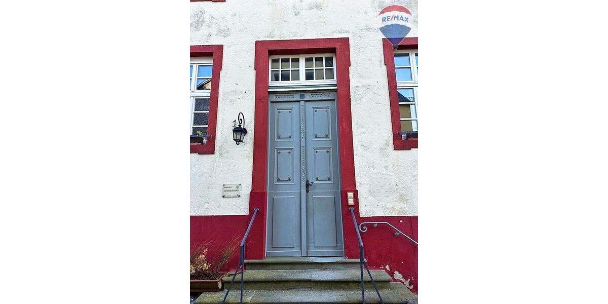 Etagenwohnung Weilburg - 3 Zimmer, 117 m&sup2;, 210.000&euro; | Angebot:25664424