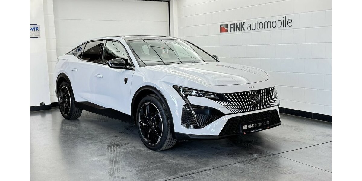 Peugeot 408 GT 130 PureTech EAT8 Focal Panodach 32.000 km 25.330 &euro; Lich 35423