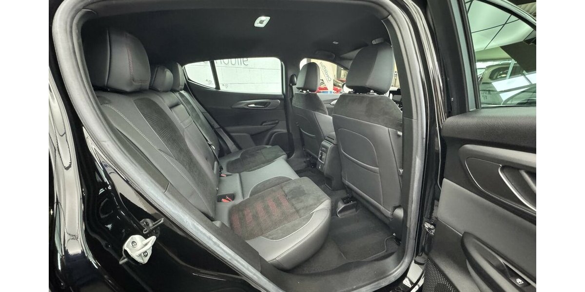 Alfa Romeo Tonale 1.5 VGT Veloce 48 V Hybrid LED 3.300 km 28.920 &euro; Lich 35423