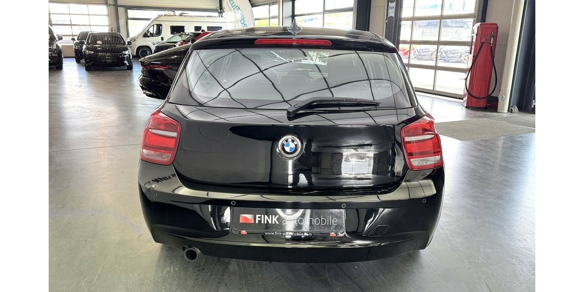 BMW 116i Navigation Sitzheizung BT PDC 111.610 km 9.690 &euro; Lich 35423