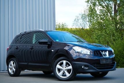 Nissan Qashqai 304.000 km 3.980 &euro; Haiger 35708
