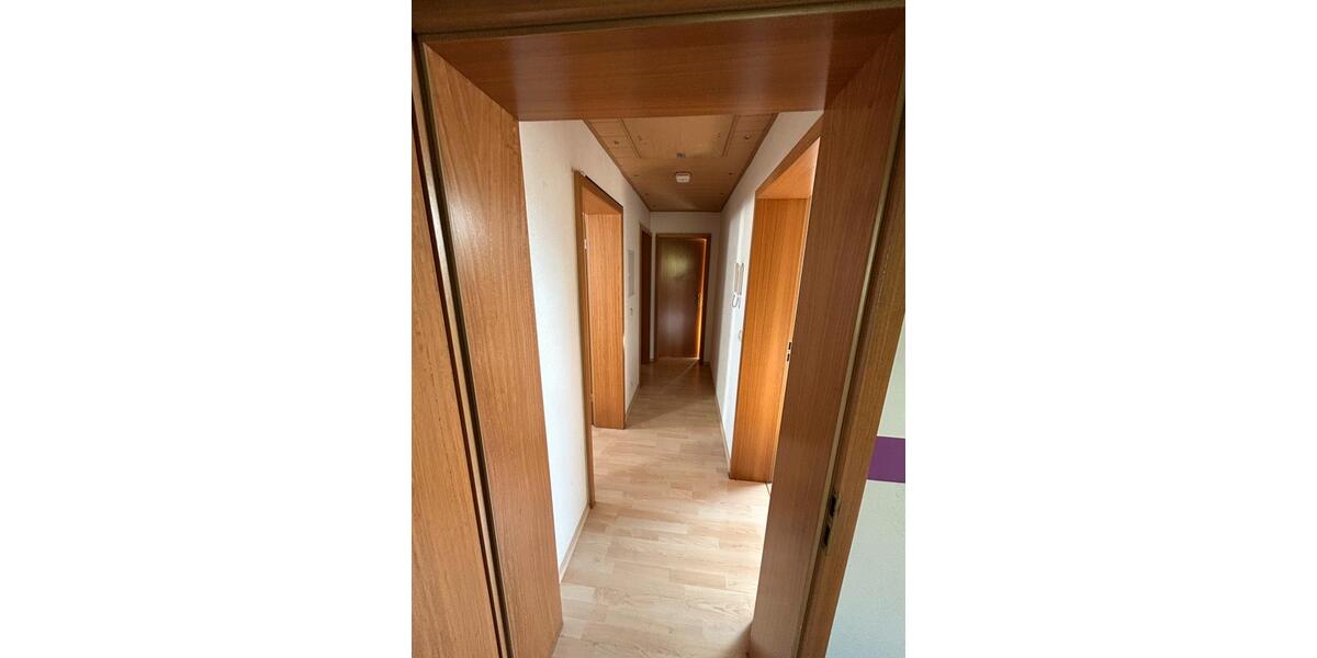 Mehrfamilienhaus, Wohnhaus Ehringshausen - 7 Zimmer, 168 m&sup2;, 335.000&euro; | Angebot:26406531