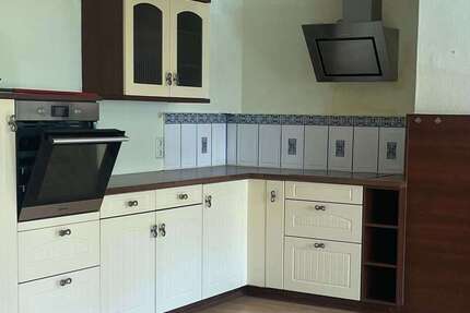 Haus Butzbach - 6 Zimmer, 174 m&sup2;, 235.000&euro; | Angebot:23528851