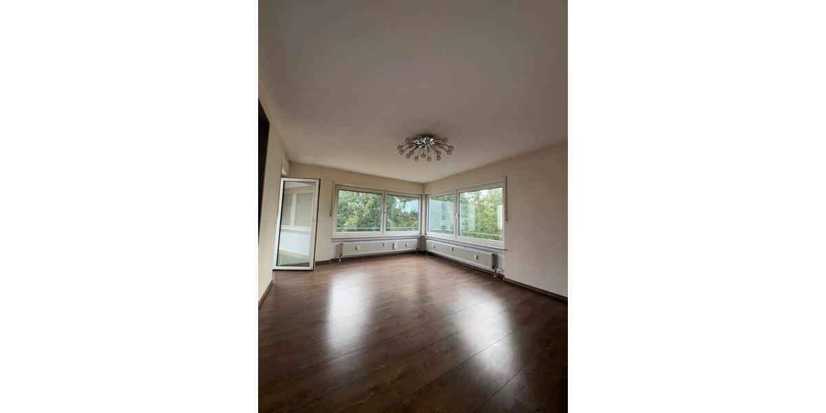 Etagenwohnung Lollar - 3.5 Zimmer, 85 m&sup2;, 255.000&euro; | Angebot:27294686
