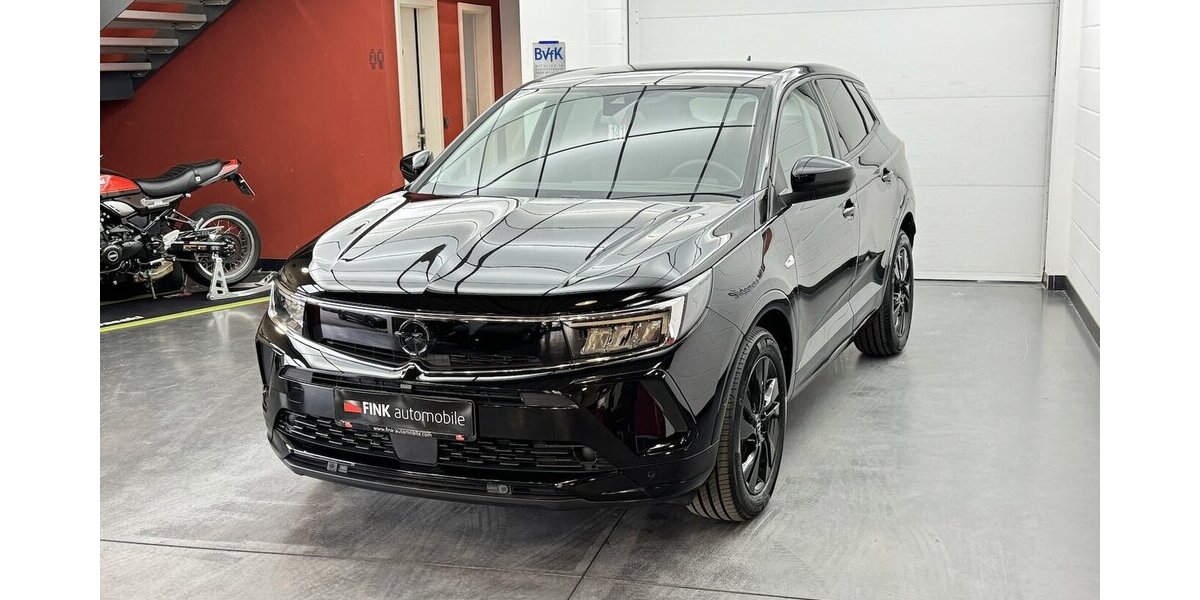 Opel Grandland GS Line 1.2 Turbo 130 LED Carplay Navi 8.700 km 19.840 &euro; Lich 35423