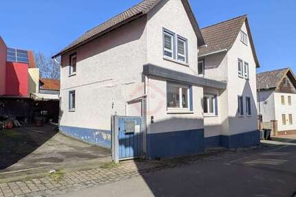 Haus Butzbach - Nieder Weisel Nieder Weisel - 6 Zimmer, 219 m&sup2;, 295.000&euro; | Angebot:26146295