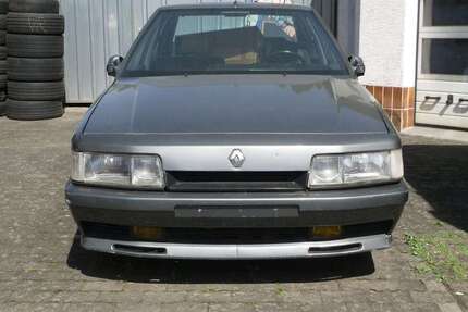 Renault R 21 57.000 km 8.900 &euro; Gladenbach, Stadt 35075