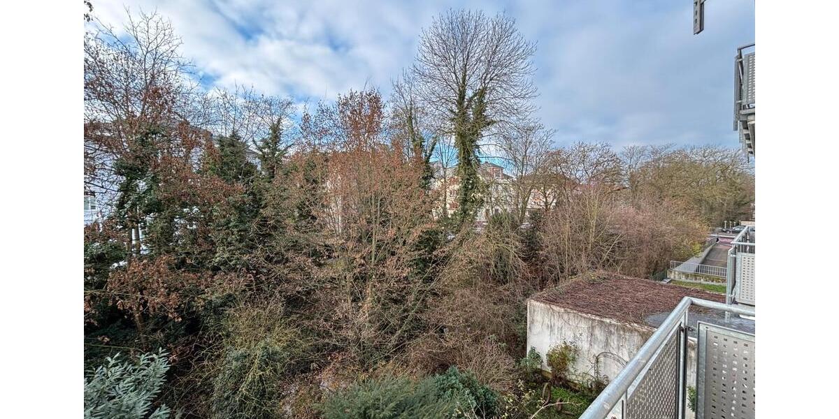 Etagenwohnung Gießen - 3 Zimmer, 84 m&sup2;, 1.008&euro; | Angebot:26636431
