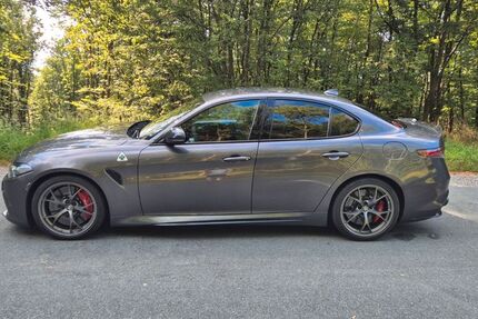 Alfa Romeo Giulia 77.000 km 45.000 &euro; Weilrod 61276