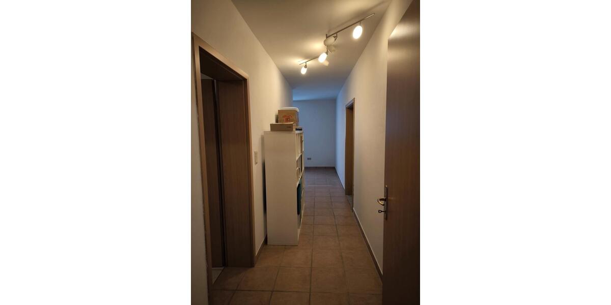 Erdgeschoßwohnung Weilburg - 2.5 Zimmer, 129 m&sup2;, 600&euro; | Angebot:26367346