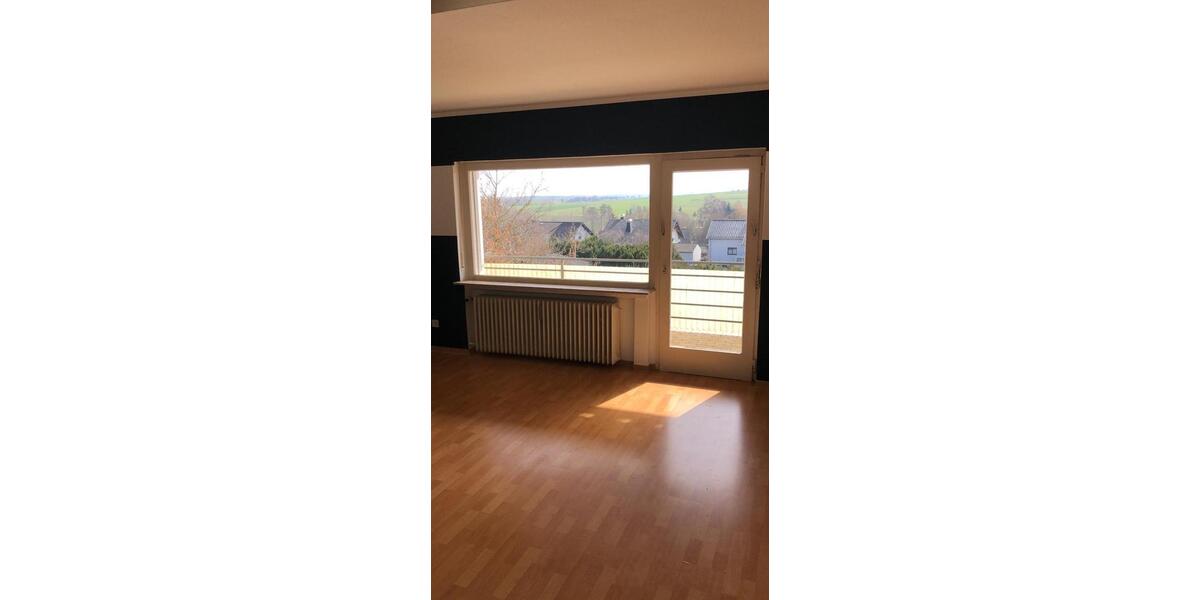 Etagenwohnung Hüttenberg - 4 Zimmer, 110 m&sup2;, 800&euro; | Angebot:25431425