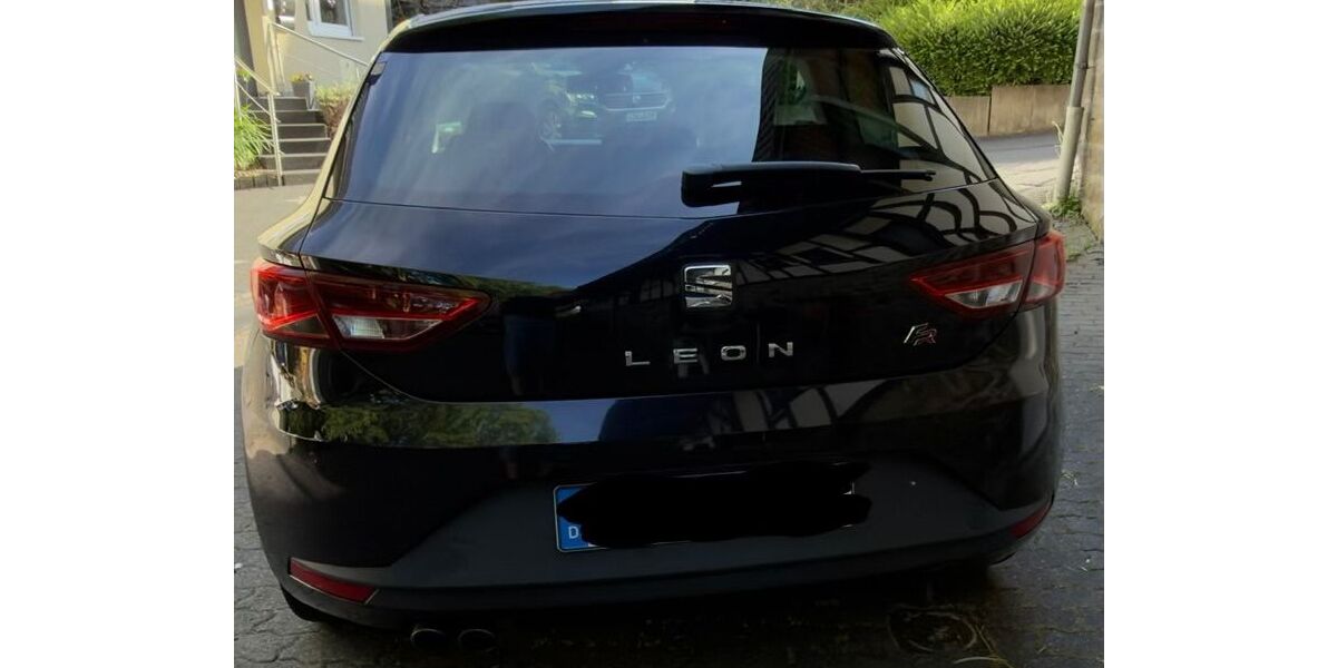 Seat Leon 157.320 km 9.350 &euro; Haiger 35708