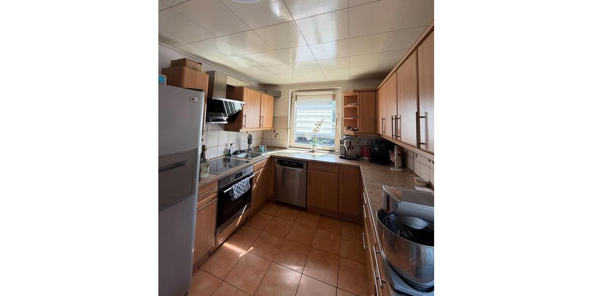 Mehrfamilienhaus, Wohnhaus Biebertal - 7 Zimmer, 180 m&sup2;, 525.000&euro; | Angebot:26940661