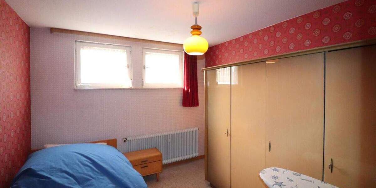 Einfamilienhaus Wölfersheim - 8 Zimmer, 160 m&sup2;, 470.000&euro; | Angebot:25682682