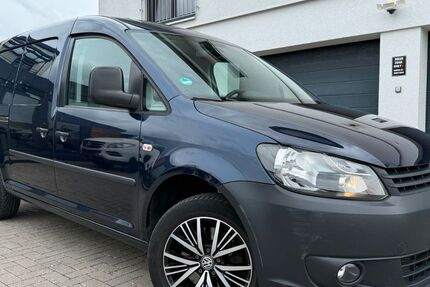 VW Caddy 147.000 km 8.900 &euro; Usingen 61250