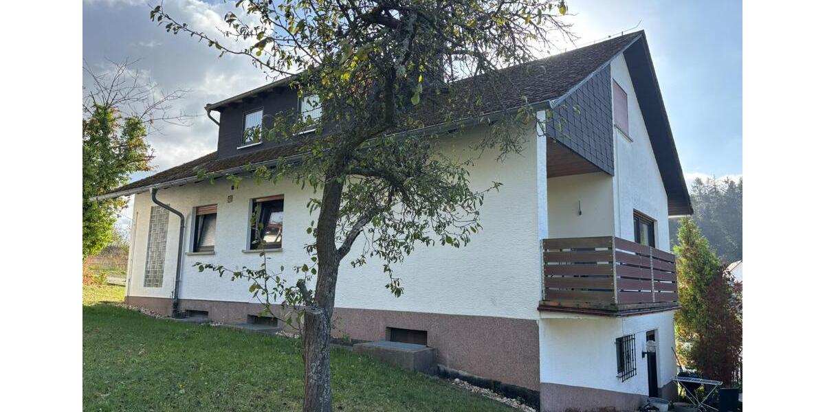 Einfamilienhaus Herborn - 7 Zimmer, 180 m&sup2;, 529.000&euro; | Angebot:23151171