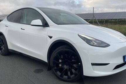 Tesla Model Y 62.200 km 33.500 &euro; Lohra 35102
