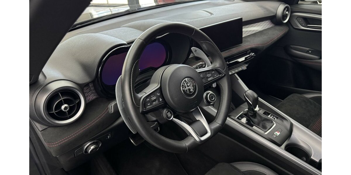Alfa Romeo Tonale 1.5 VGT Veloce 48 V Hybrid LED 13.000 km 27.020 &euro; Lich 35423