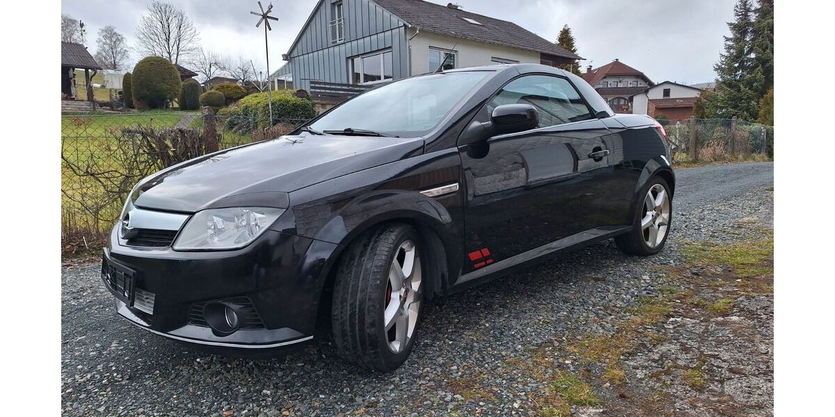 Opel Tigra 143.921 km 2.850 &euro; Haiger 35708
