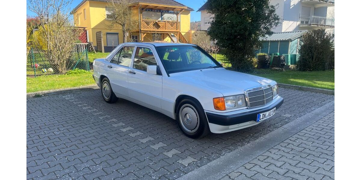 Mercedes-Benz 190 65.500 km 12.500 &euro; Herborn 35745