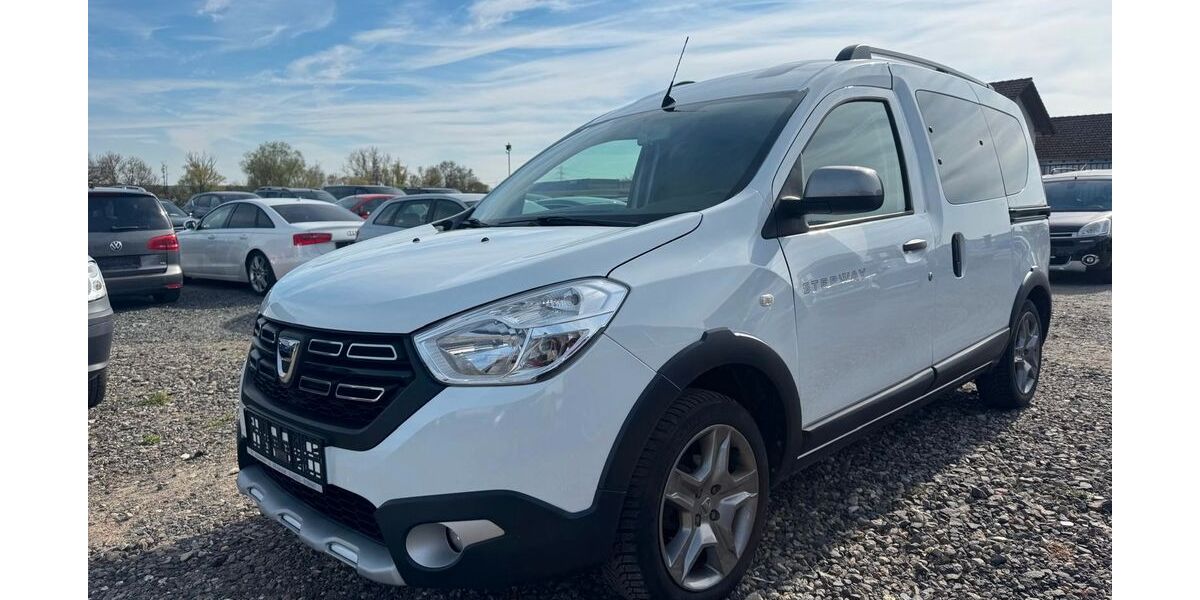 Dacia Dokker 113.000 km 11.999 &euro; Münzenberg Gambach 35516