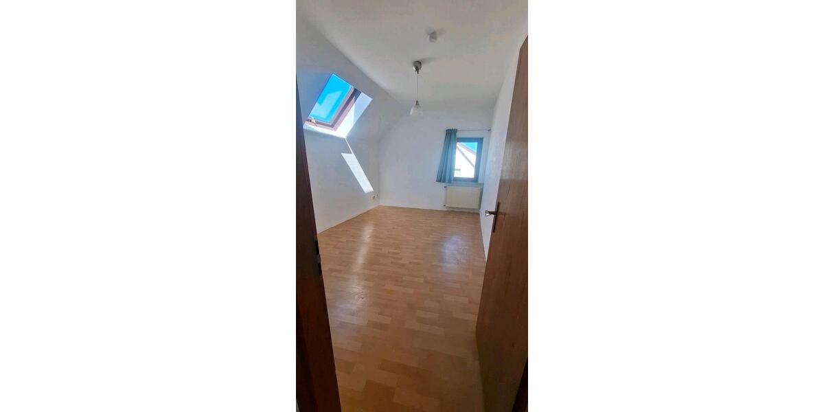 Einfamilienhaus Wehrheim - 5 Zimmer, 160 m&sup2;, 425.000&euro; | Angebot:26415377